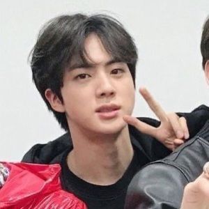 Meet your Posher, Natasha